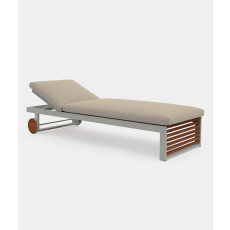 DNA Teak Chaise lounge