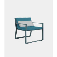 Blau Club armchair