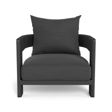 VICTORIA LOUNGE CHAIR